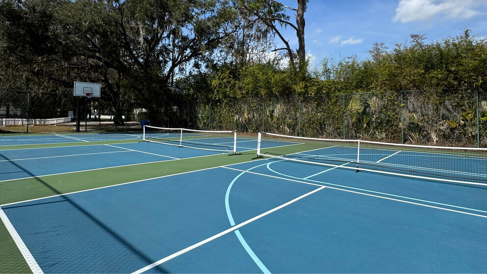 a tennis court with net