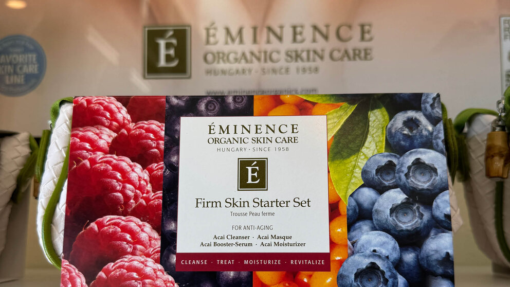 a box of fruit on a table