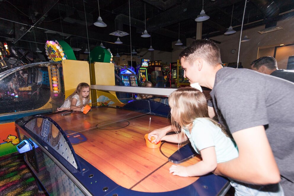 Entertainment and Activities at Star Island Resort in Kissimmee, Florida